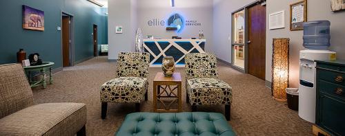  Profile Photos of Ellie Family Services 1150 Montreal Ave, #107 - Photo 2 of 4