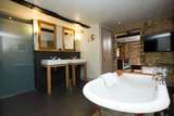  Hotel du Vin & Bistro Cambridge 15-19 Trumpington Street 
