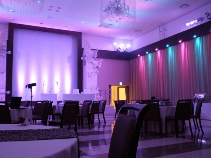 Location:<br />
Batur Tokyo, Shinjuku, Japan<br />
<br />
Products Use:<br />
MD-9, CP-50, CD-200 Showcase of COLORBEAM CO., LTD. Room 314, 3F, No. 87 Minguang E. Road - Photo 18 of 103