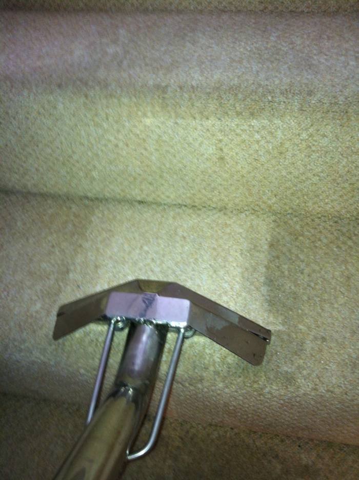 CARPET CLEANER PORTISHEAD AND BRISTOL RECENT CARPET CLEANING of Carpet Cleaning Bristol - KSW - Cleaning Services 24 Mendip Rd - Photo 2 of 2