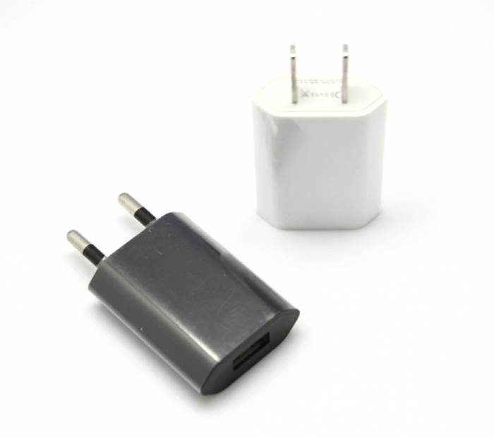 USB charger Profile Photos of Shenzhen Shengdarui Electronics Co,.Ltd Baojiali technology Building,Haibin Xincun,Baoyuan Road - Photo 1 of 34