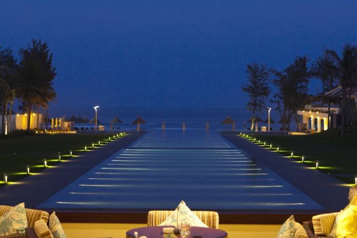 Bar Infinity Profile Photos of Pullman Danang Beach Resort Truong Sa Street, Khue My Ward, Ngu Hanh Son Distrcit - Photo 15 of 20