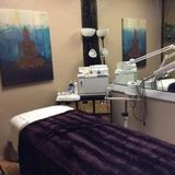  Yvonne's Doll House Full Service Salon & Day Spa 2459 S Main St 