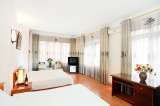 Family room with balcony Especen hotel 28 Tho Xuong street, Hoan Kiem district 