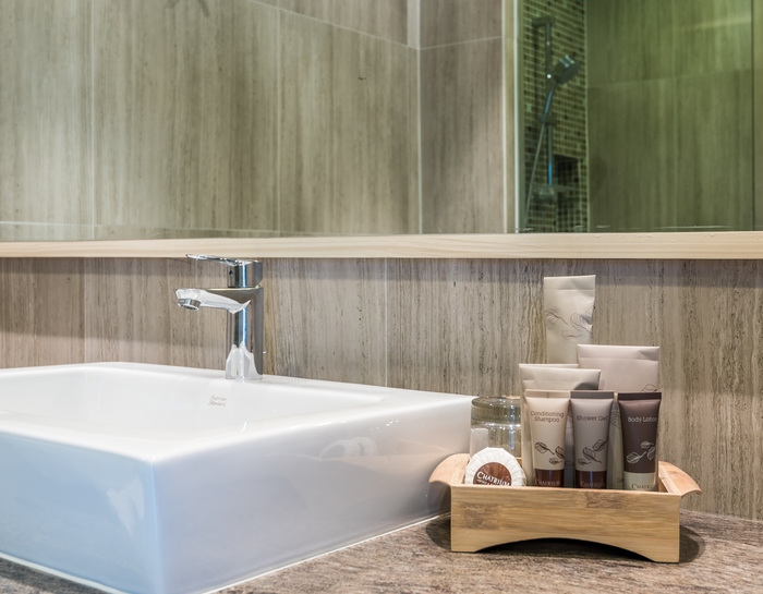Bath Room Deluxe Mountain View Room of Chatrium Golf Resort Soi Dao Chanthaburi 224 Moo 2, Tambol Tubsai, Amphoe Pong Nam Ron - Photo 8 of 10