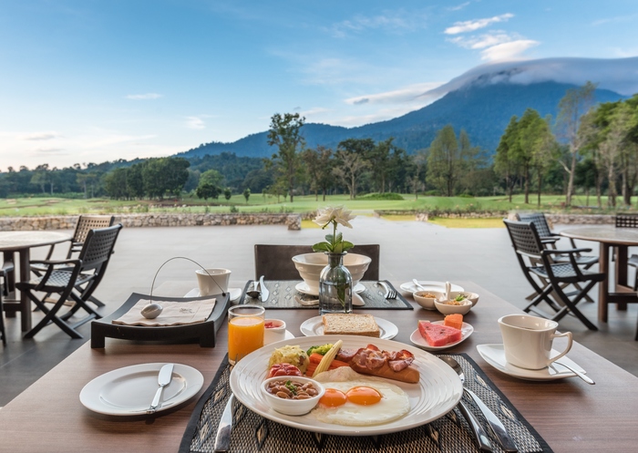  Soi Dao Restaurant of Chatrium Golf Resort Soi Dao Chanthaburi 224 Moo 2, Tambol Tubsai, Amphoe Pong Nam Ron - Photo 4 of 9