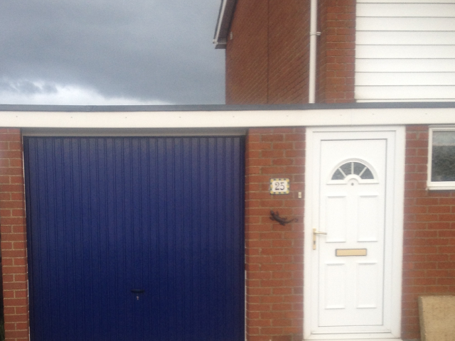  New Album of Exclusive Garage Doors 22 The Fairway Bar Hill - Photo 4 of 4