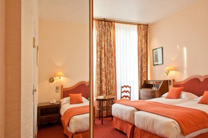  Profile Photos of Hotel Le Regent 61, rue Dauphine - Photo 16 of 24