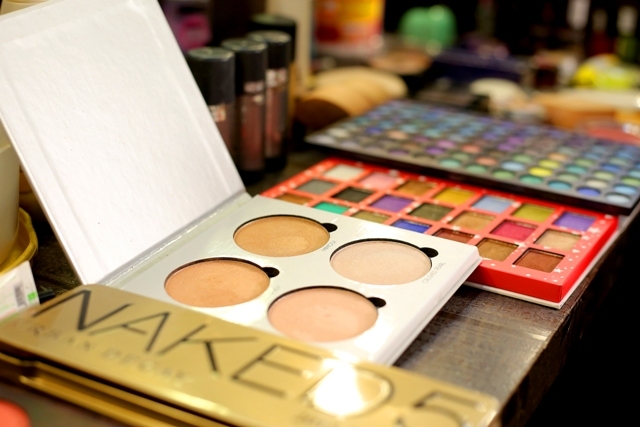  New Album of MAKEUP 18 DELHI's PREMIER MEDIA MAKEUP ACADEMY 16C 2nd FLOOR HUDSON LANE GTB NAGAR DELHI-9 - Photo 5 of 8