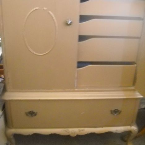  New Album of A-1 Antiques Furniture & More 108 Pinon St - Photo 2 of 4