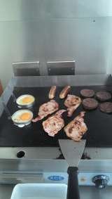 Eggs, bacon, sausages and black pudding fillings cooked all day