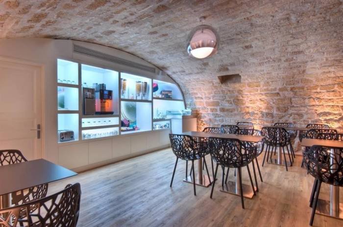  Profile Photos of Hotel Valadon Colors 16, rue Valadon - Photo 3 of 9