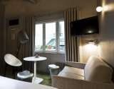  Hotel Valadon Colors 16, rue Valadon 