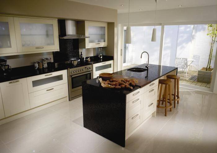  Profile Photos of The English Rose Kitchen Company Back Lane - Photo 29 of 37
