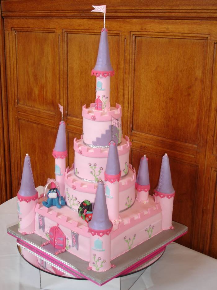                                 Wedding Cakes of GemCakes 55 Greenhill Avenue - Photo 2 of 12