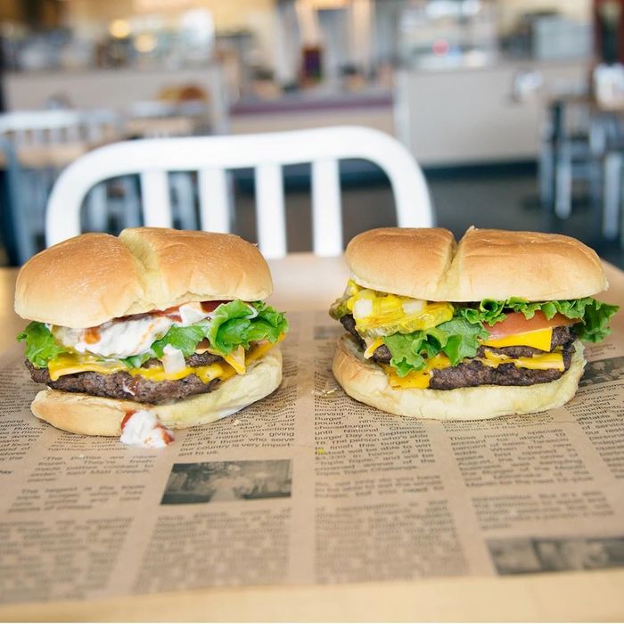  Profile Photos of Wayback Burgers 2727 Fairfield Commons Blvd - Photo 3 of 5