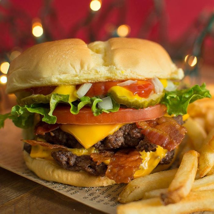  Profile Photos of Wayback Burgers 2727 Fairfield Commons Blvd - Photo 5 of 5