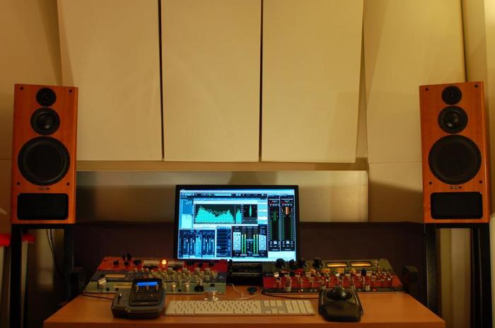  Profile Photos of Red Mastering Studio 122A, Thurlow Park Road - Photo 10 of 12