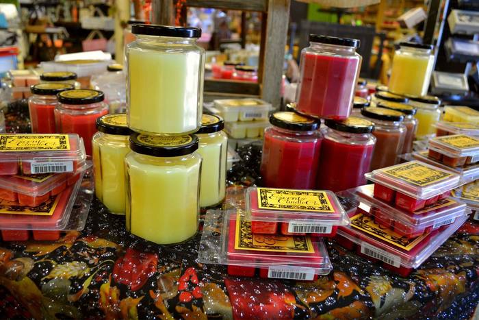  Escents Candle Co. of Escents Candle Co. 438 Andrews Hwy - Photo 4 of 4
