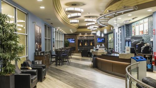  Profile Photos of Movati Athletic London South 3198 Wonderland Road - Photo 3 of 4
