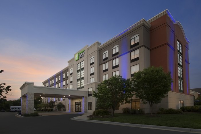 Profile Photos of Holiday Inn Express & Suites Baltimore - BWI Airport North 1510 Aero Drive - Photo 14 of 22