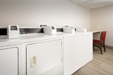  Holiday Inn Express & Suites Baltimore - BWI Airport North 1510 Aero Drive 