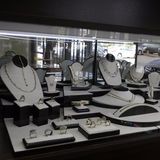 Joyeria Luanda Cash, Inc. 2, Miami