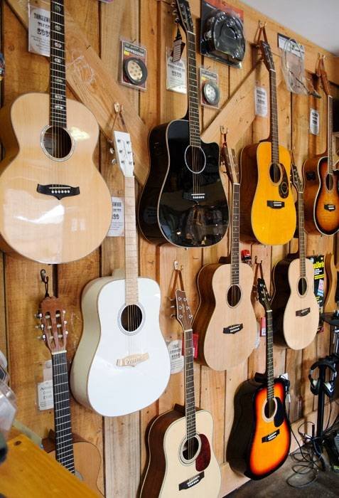 Guitar Wall Profile Photos of Stable Yard Music Hatfield House - Photo 2 of 14