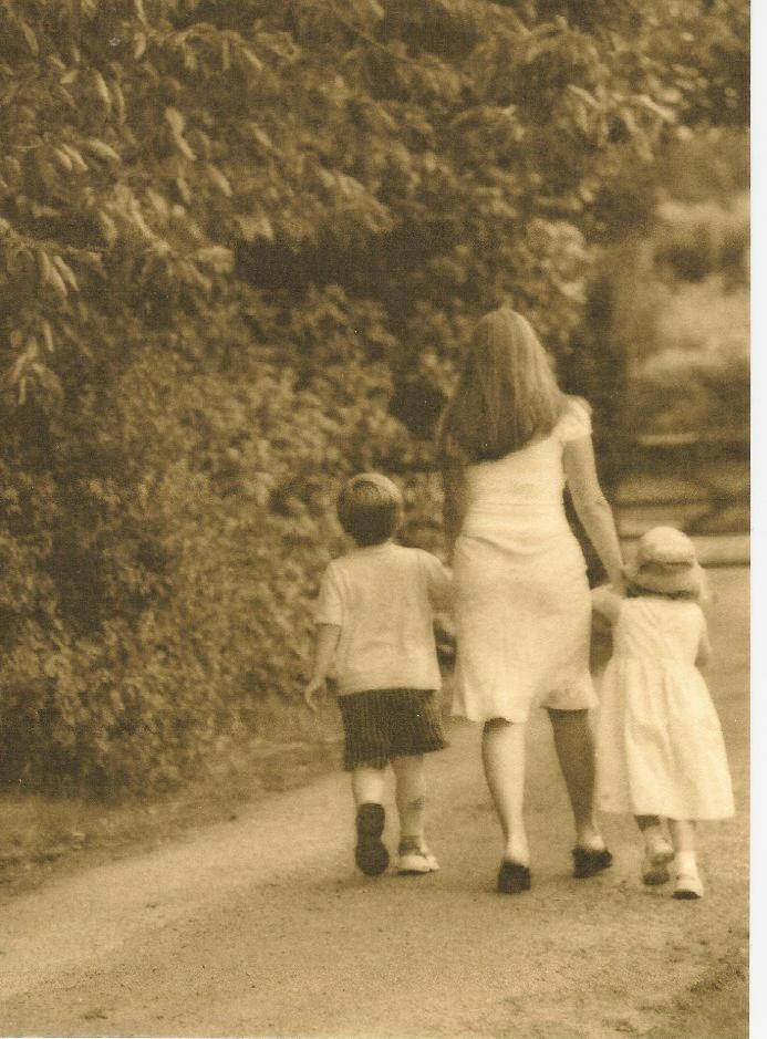  Profile Photos of County Nannies Ltd Cherry Gardens, Nouds Lane - Photo 2 of 6