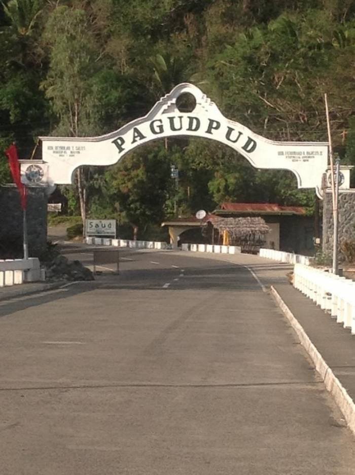  Profile Photos of PAGUDPUD,ILOCOS NORTE VAN FOR RENT Sitio linglingay,saud - Photo 1 of 16