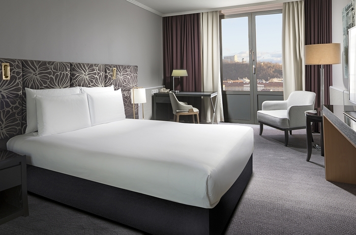 Deluxe Guest Room at Hilton Prague Old Town Hilton Prague Old Town of Hilton Prague Old Town V Celnici 2079/7 - Photo 9 of 12