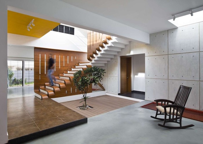  New Album of Majestic Stairs Ground Floor 55 Salvado Road cnr Harbourne Street - Photo 5 of 9