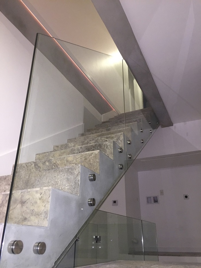  Profile Photos of Clear Glass and more 1112 Upland Rd - Photo 1 of 1