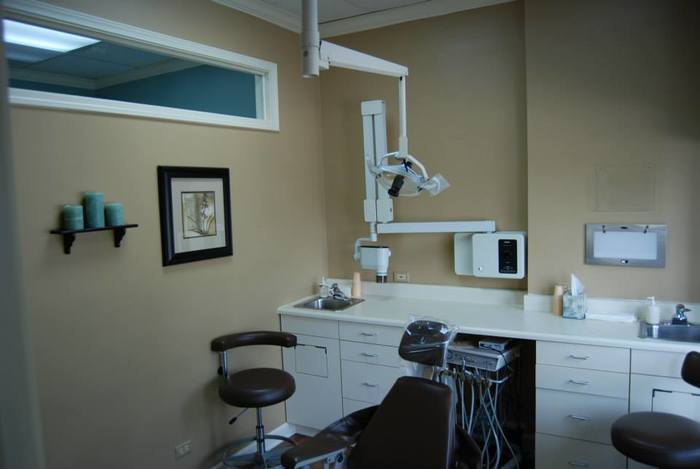  Robert Miller DDS of Robert Miller DDS 113 E Schaumburg Road, - Photo 8 of 8