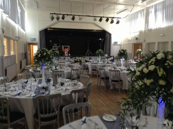 www.darrenshow.co.uk<br />
kent solo singer Kent wedding & Solo Singer of Kent Solo Singer restharrow - Photo 8 of 9