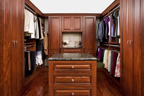  Gallery of New England Closets 287 Salem St. - Photo 3 of 3