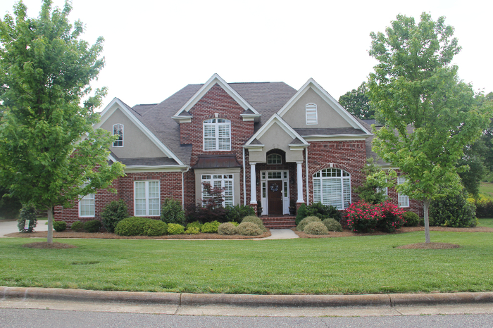  New Album of Lawn Impressions 594 Viking Pl - Photo 15 of 18