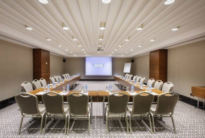  DoubleTree by Hilton Istanbul - Avcilar of DoubleTree by Hilton Hotel Istanbul - Avcilar Cihangir Mah. D-100 GÃ¼ney Yanyolu No:289, Avcilar - Photo 3 of 36