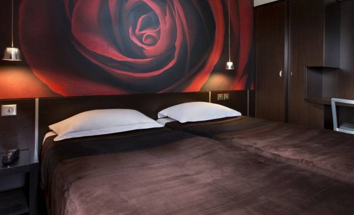  Profile Photos of Hotel du Parc 6 rue Jolivet - Photo 24 of 28