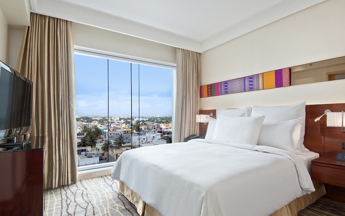  Guest Rooms of Hilton Chennai 124/1 Jawaharlal Nehru Rd, Guindy - Photo 1 of 2
