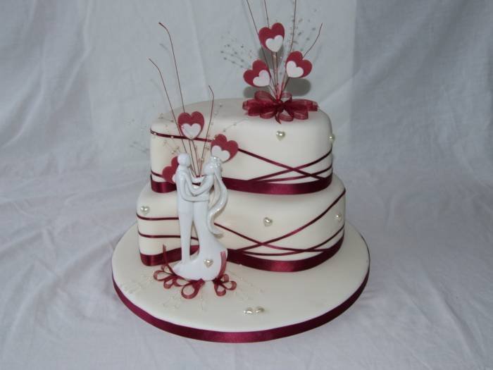  Profile Photos of The Cottage Wedding Cake Company Pari Passu - Photo 3 of 4