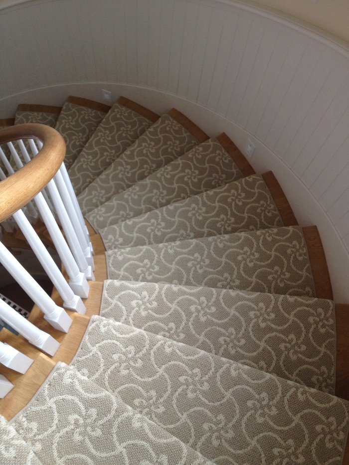 CARPETED-STAIRS New Album of Wisefloors 78 Sixth Avenue, Manorpark - Photo 3 of 8