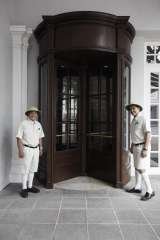  Eastern & Oriental Hotel 10 Lebuh Farquhar 
