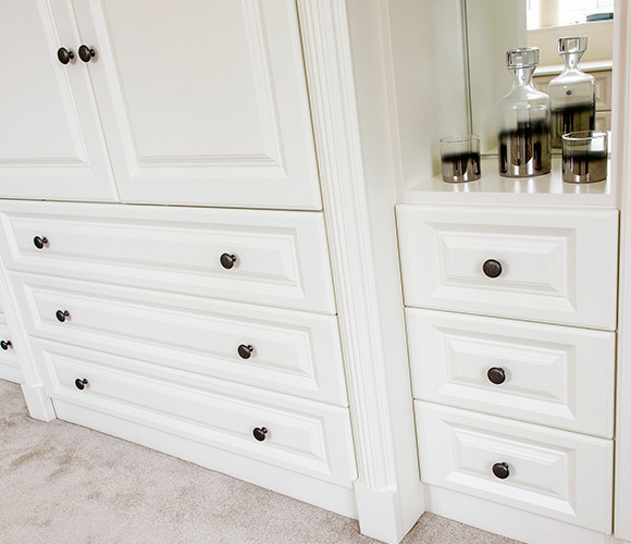  New Album of Mirror Image Fitted Furniture 15-16 Barrow Close - Photo 1 of 6