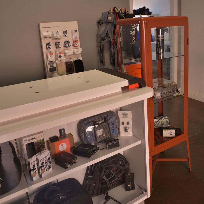  New Album of Sound Hard 651 Richard St #2B - Photo 4 of 4