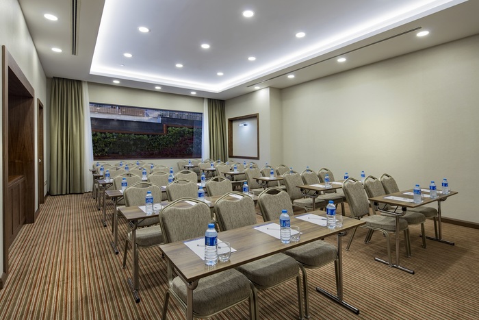  Profile Photos of Hampton by Hilton Istanbul Atakoy Cevat Dursunoglu Sk. No:6 Bakirkoy - Photo 9 of 10