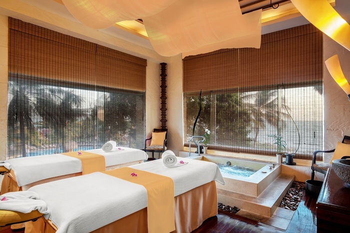  Profile Photos of Hilton Hua Hin Resort & Spa 33 Naresdamri Road - Photo 6 of 15