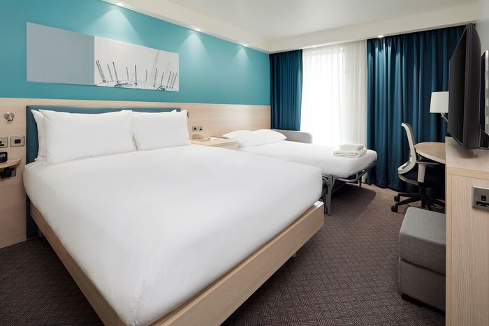  Hampton by Hilton London Docklands of Hampton by Hilton London Docklands Dockside Road - Photo 4 of 14