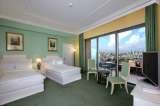  Hilton Beirut Habtoor Grand Charles De Gaulle Street, Horsh Tabe 