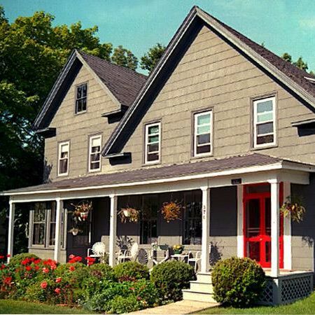 New Album of Penury Hall Bed & Breakfast 374 Main St - Photo 2 of 4
